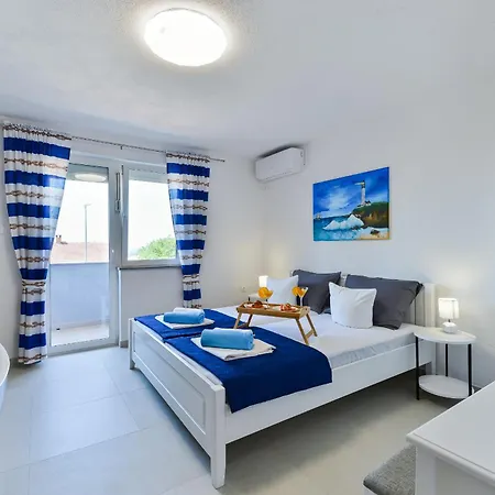 Sara 4* Villa